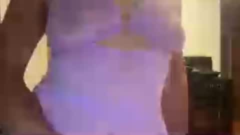 prettyyykittyyy22 снимок онлайн-комнаты на Chaturbate