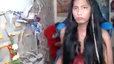 queensteffi captura de la sala en vivo en Chaturbate