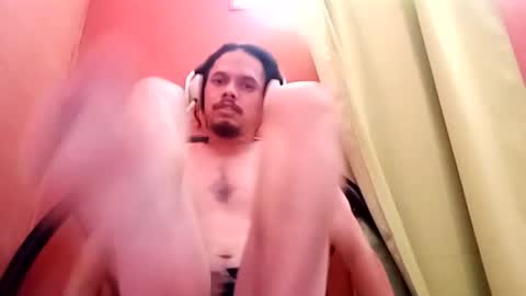 raku2386 снимок онлайн-комнаты на Chaturbate