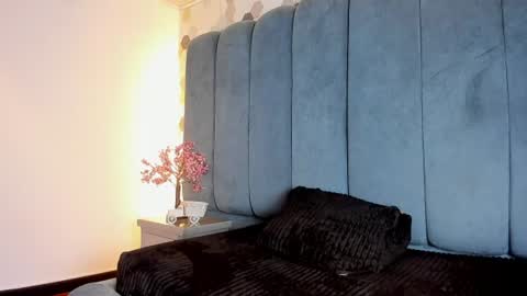 rebel_white89 momentopname van live room op Chaturbate