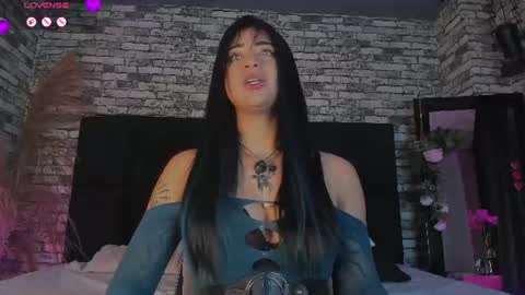 regina_storm Momentaufnahme des Live-Raums auf Chaturbate