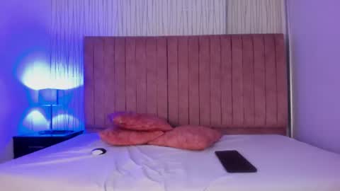 renataalba Momentaufnahme des Live-Raums auf Chaturbate