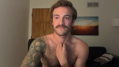 rguy114 Momentaufnahme des Live-Raums auf Chaturbate
