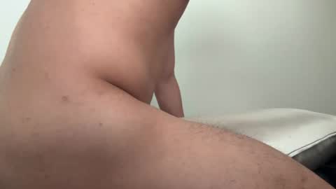rhazul39 live room snapshot on Chaturbate