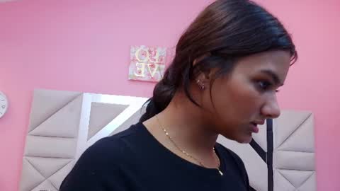 rhoades_shyla Momentaufnahme des Live-Raums auf Chaturbate