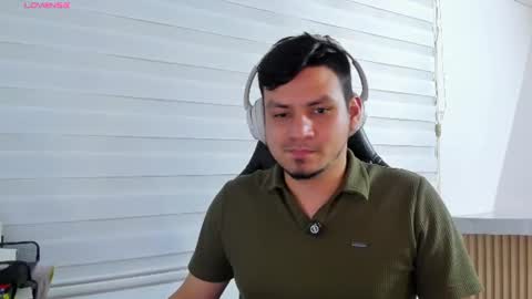 rick_diesel Momentaufnahme des Live-Raums auf Chaturbate