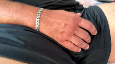 rj021boy live room snapshot on Chaturbate