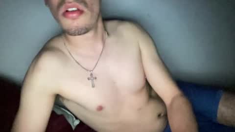 rob33_ momentopname van live room op Chaturbate