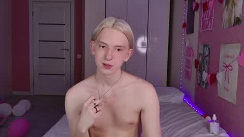 ron_vilss Momentaufnahme des Live-Raums auf Chaturbate