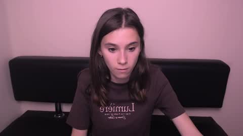 rosalais_ Momentaufnahme des Live-Raums auf Chaturbate