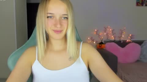 rousereed Momentaufnahme des Live-Raums auf Chaturbate