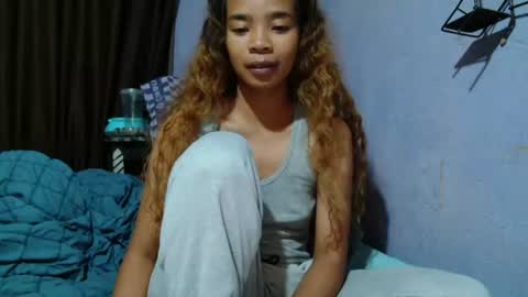roxanne_98 captura de la sala en vivo en Chaturbate