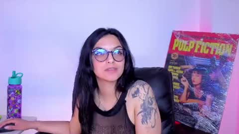 saam_collins69 momentopname van live room op Chaturbate