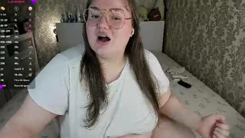salma_queen live room snapshot on Chaturbate