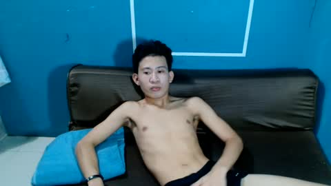 salsalero_mikoy captura de la sala en vivo en Chaturbate