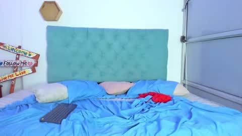 samara_delirium live room snapshot on Chaturbate