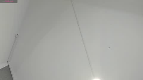 samara_kingsley captura de la sala en vivo en Chaturbate