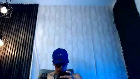 sammytop22 momentopname van live room op Chaturbate