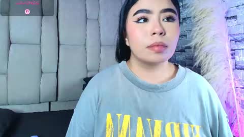 samygreyy_ снимок онлайн-комнаты на Chaturbate