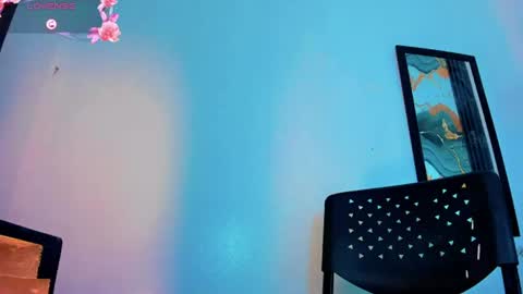 saray__hornyy captura de la sala en vivo en Chaturbate
