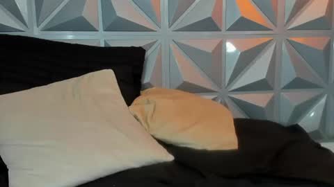sasha__velvet_ captura da sala ao vivo na Chaturbate