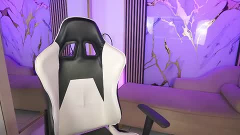 scarlettcollinss captura de la sala en vivo en Chaturbate