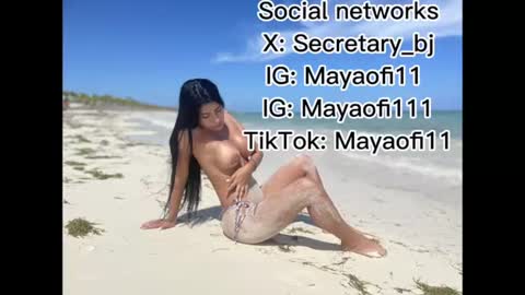 secretary_bj momentopname van live room op Chaturbate