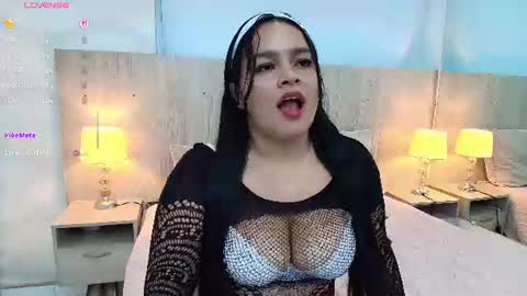 selena_borbon momentopname van live room op Chaturbate