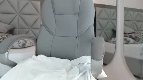 selenne_carter live room snapshot on Chaturbate