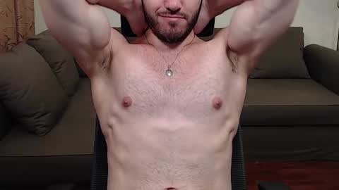 sergiotitan3271 снимок онлайн-комнаты на Chaturbate