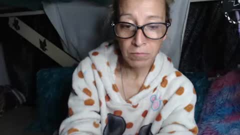 sexgrilsweet07 live room snapshot on Chaturbate