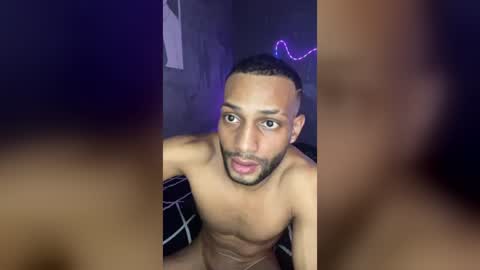 sexseason777 live room snapshot on Chaturbate
