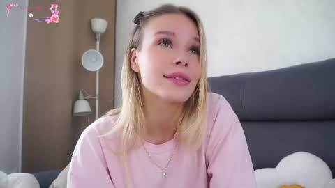 sheliamuyres Momentaufnahme des Live-Raums auf Chaturbate