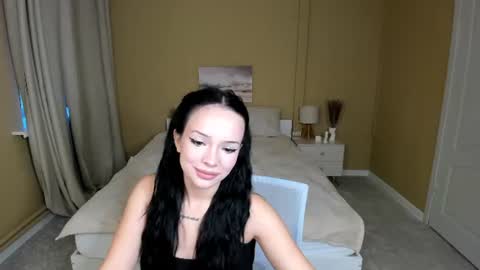 shy_bunny3 live room snapshot on Chaturbate