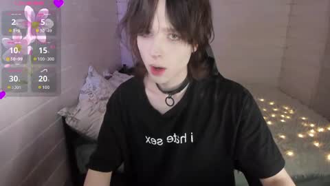 simochka_ Momentaufnahme des Live-Raums auf Chaturbate