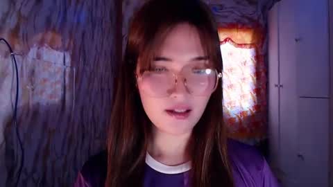 slutty_hannaxx снимок онлайн-комнаты на Chaturbate
