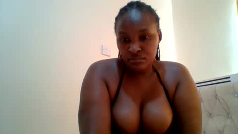 smartqueen1 captura da sala ao vivo na Chaturbate