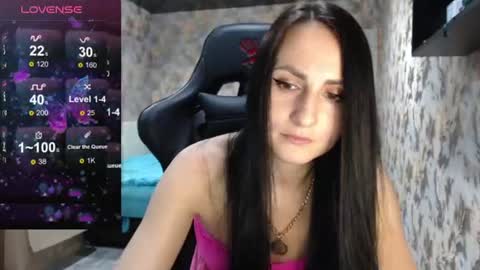 smile_cute_fox momentopname van live room op Chaturbate