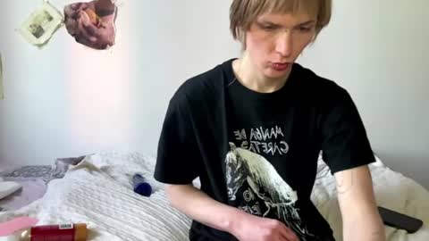 sofiesoft77 momentopname van live room op Chaturbate