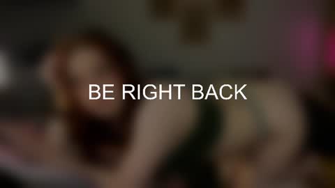 sofy_benson momentopname van live room op Chaturbate
