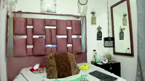 sofy_bonnet Momentaufnahme des Live-Raums auf Chaturbate