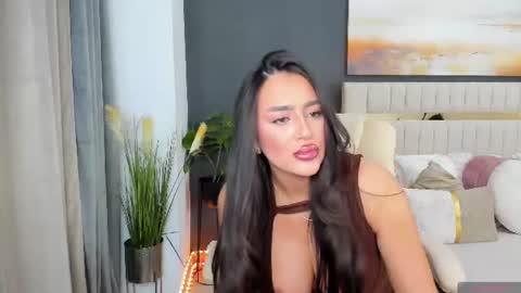 sonia__rey Momentaufnahme des Live-Raums auf Chaturbate