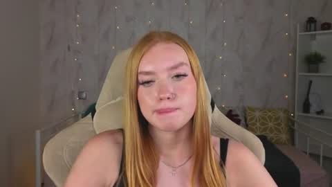 sophia_baileyy captura de la sala en vivo en Chaturbate