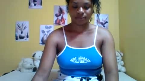 sourayaa live room snapshot on Chaturbate