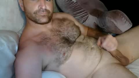 stahlion40 Momentaufnahme des Live-Raums auf Chaturbate
