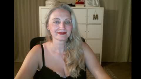 sugar_baby69 Momentaufnahme des Live-Raums auf Chaturbate