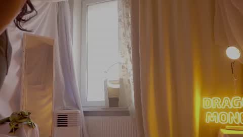sunny_maria live room snapshot on Chaturbate