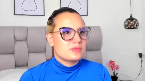 susan_sweet7 снимок онлайн-комнаты на Chaturbate