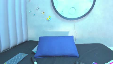 sussanmilf_ captura da sala ao vivo na Chaturbate