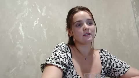 sweat_lili Momentaufnahme des Live-Raums auf Chaturbate